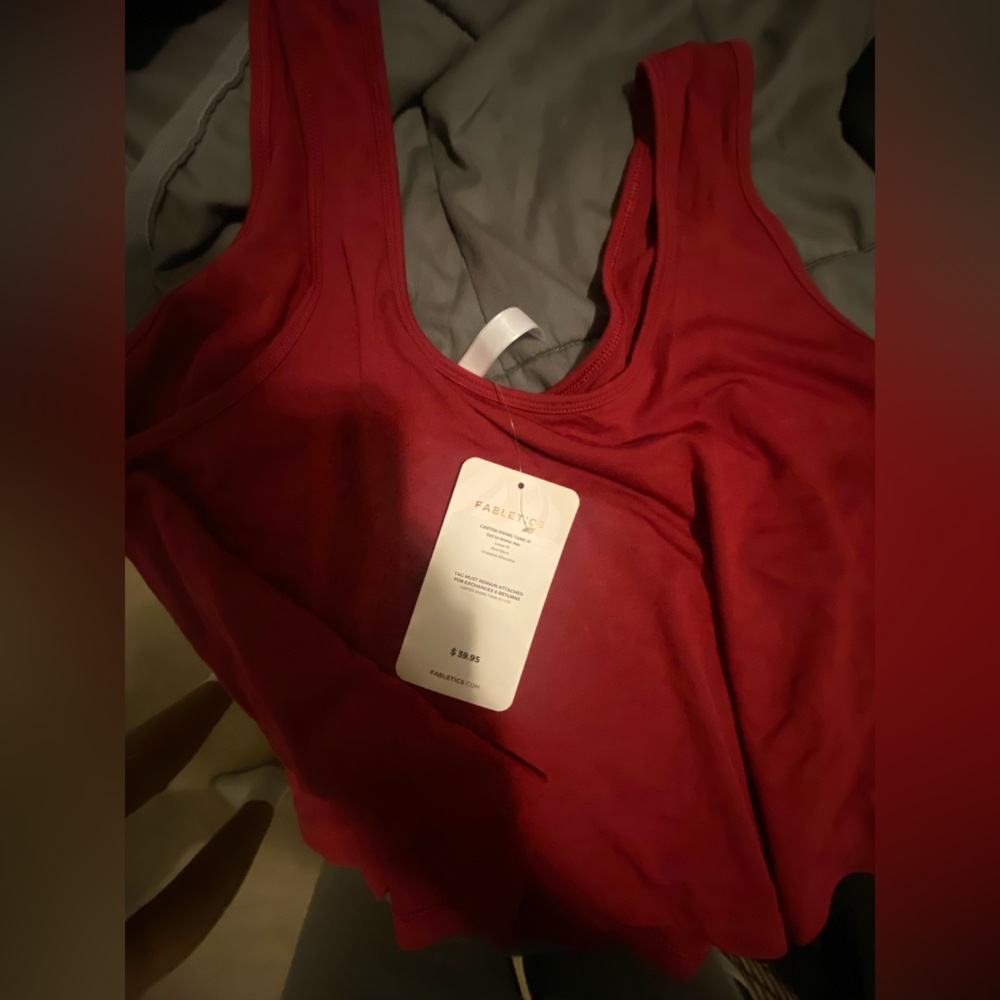 Fabletics Carter swing crop tank size L